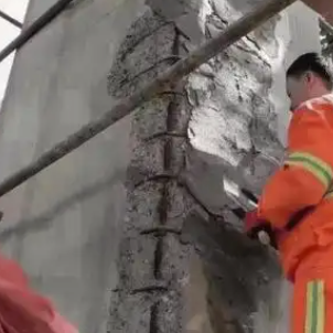 嘉义市梁板柱楼梯空洞蜂窝剥落露筋等表面破损修补用高强聚合物修补砂浆